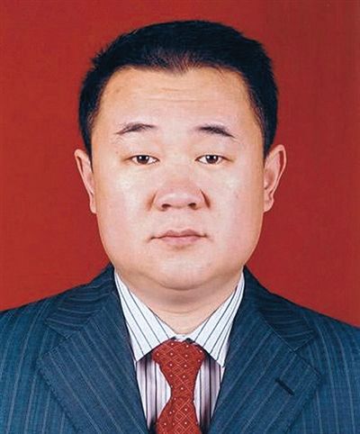 慶安縣委常委、副縣長董國生