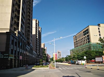 5月12日，泉州洛江區(qū)雙陽。知情人稱，徐鋼任期內(nèi)，在洛江區(qū)任職的謝清平協(xié)助徐鋼的表親在這里拿地。