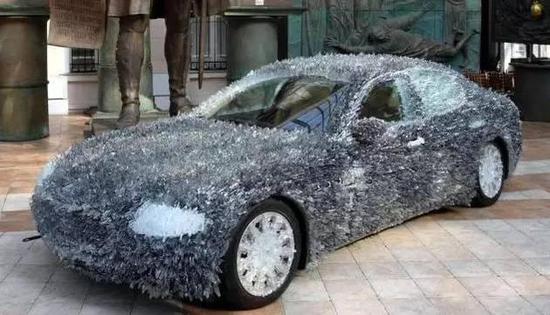 驚！車主用玻璃渣改裝瑪莎拉蒂