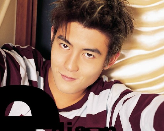 曝陳冠希要當(dāng)爸爸了？ 女友已懷孕幾個(gè)月