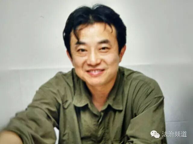 轉交信件的劉銳主任