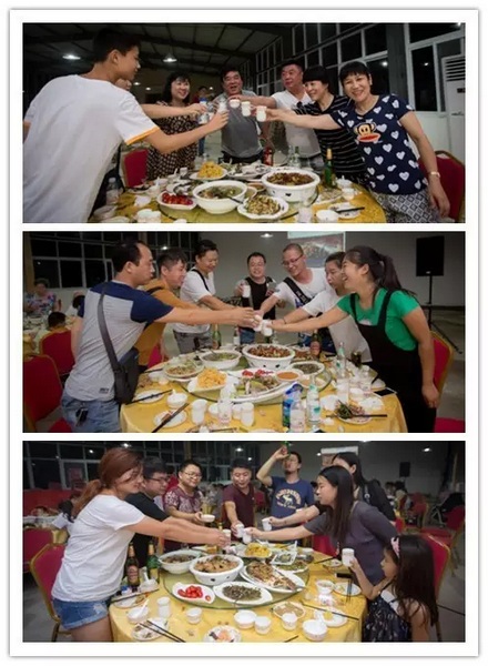 看我們的飯菜豐盛嗎？