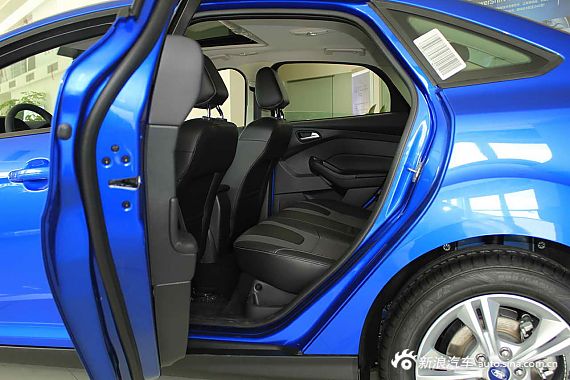 　?？怂箖蓭?jīng)典1.8MT 時尚型