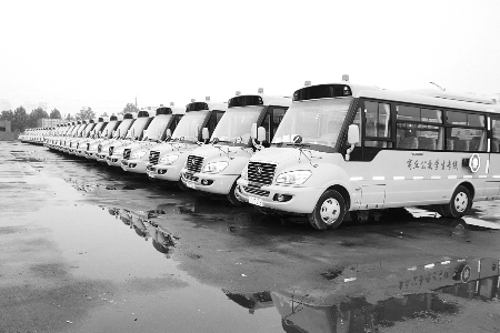 商丘學生專線開通 家長不用再親自送孩子上學