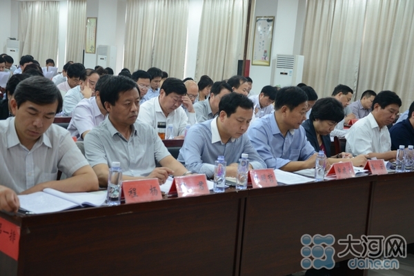 市長(zhǎng)吉炳偉調(diào)研通許縣美麗鄉(xiāng)村建設(shè)工作