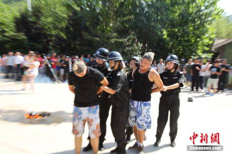 河南某景區(qū)成立女子反恐救援隊