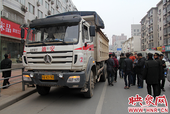 一輛闖禁行車(chē)輛