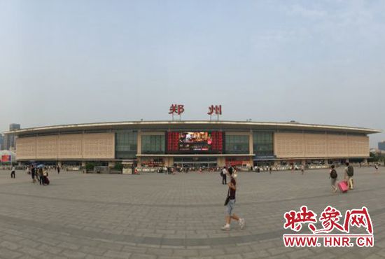 目前，鄭州前往上海、廣州等方向的火車票較為搶手。