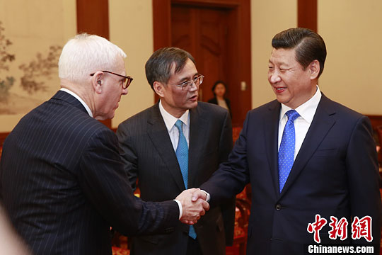 10月23日，中國(guó)國(guó)家主席習(xí)近平在北京釣魚(yú)臺(tái)國(guó)賓館會(huì)見(jiàn)清華大學(xué)經(jīng)濟(jì)管理學(xué)院顧問(wèn)委員會(huì)海外委員。