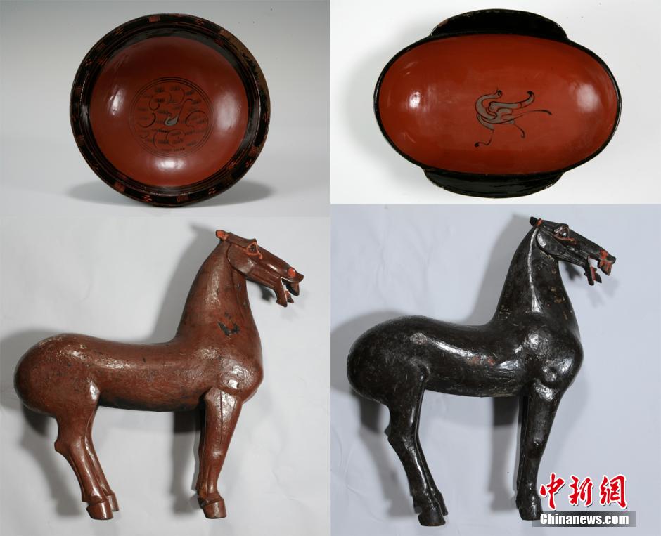 圖為出土漆器240余件，器形有耳杯、奩、幾、盤、盒、俑、馬等。