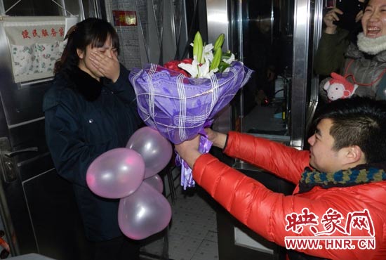 “嫁給我吧，我要愛你一生！”