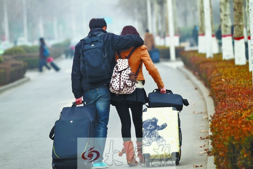 迫不及待地渴盼開學、想念學校，很大程度是因為身邊又有了你的身影相伴。