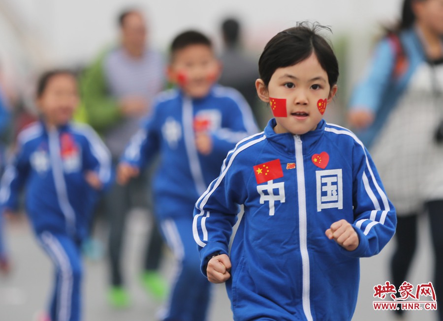 小選手惹人眼。