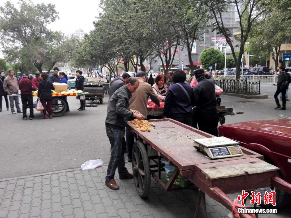 自治區(qū)和烏魯木齊市有關部門迅速處置，傷員已全部送往醫(yī)院救治。