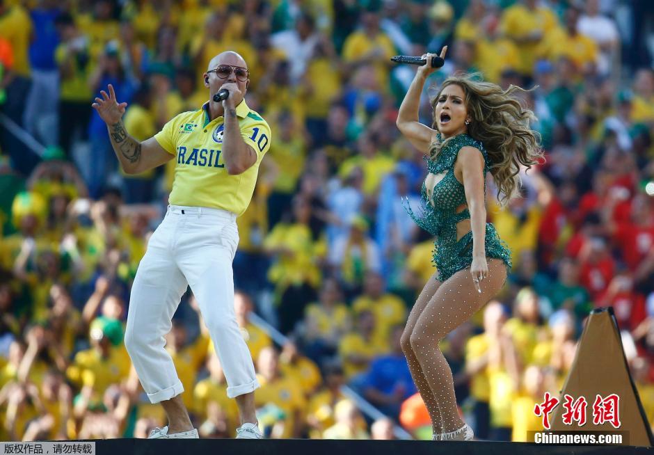 北京時(shí)間6月13日凌晨2時(shí)，巴西世界杯正式拉開(kāi)帷幕。