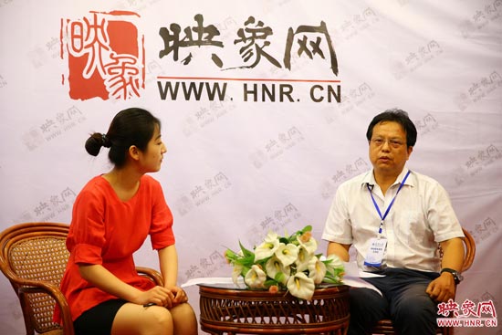 天津大學(xué)河南招生組組長倪雁冰做客映象網(wǎng)2014高考“名校面對(duì)面”系列視頻訪談