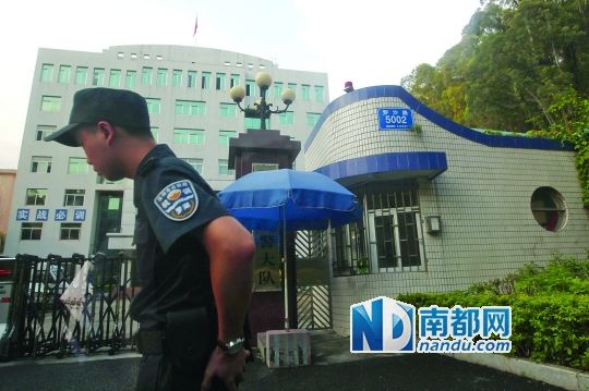 　中標(biāo)的美發(fā)公司注冊地點(diǎn)就在羅湖公安分局巡警大隊(duì)里面。