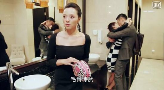 近些年有一種偽現(xiàn)實(shí)劇，它們會(huì)起一個(gè)沾邊社會(huì)熱點(diǎn)的名字，擺出一副關(guān)切大時(shí)代的宏大姿勢(shì)。當(dāng)然了，你無(wú)法和它們較真，因?yàn)樗麄兊膭∽鞣绞綕M是俗套，價(jià)值觀也歪到?jīng)]譜。