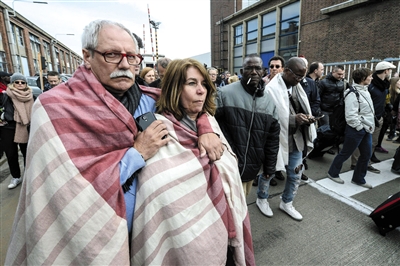 扎芬特姆國(guó)際機(jī)場(chǎng)，乘客被緊急疏散。圖/CFP