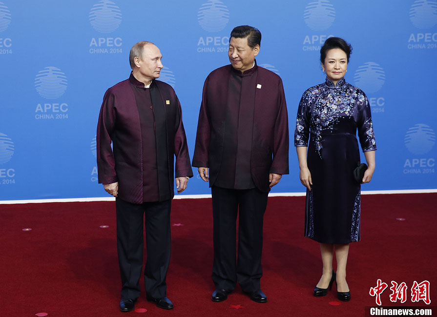 圖為習近平夫婦歡迎俄羅斯總統(tǒng)普京。中新社發(fā) 杜洋 攝