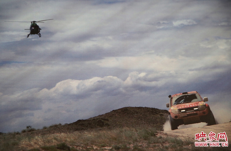 賽車的世界、更是男人的世界。圖為部分參展攝影作品。