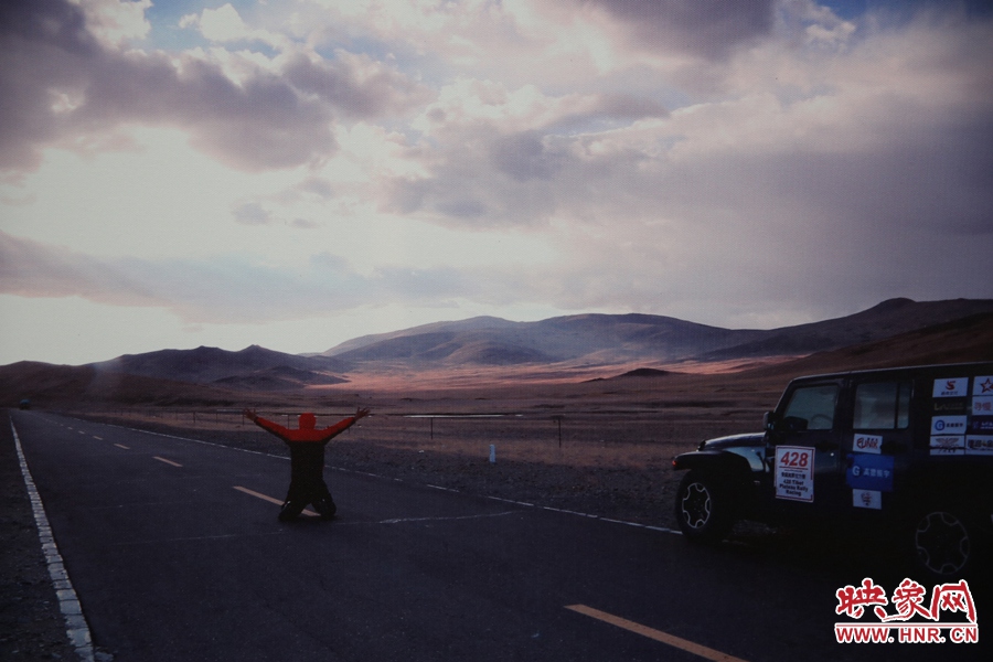 賽車的世界、更是男人的世界。圖為部分參展攝影作品。