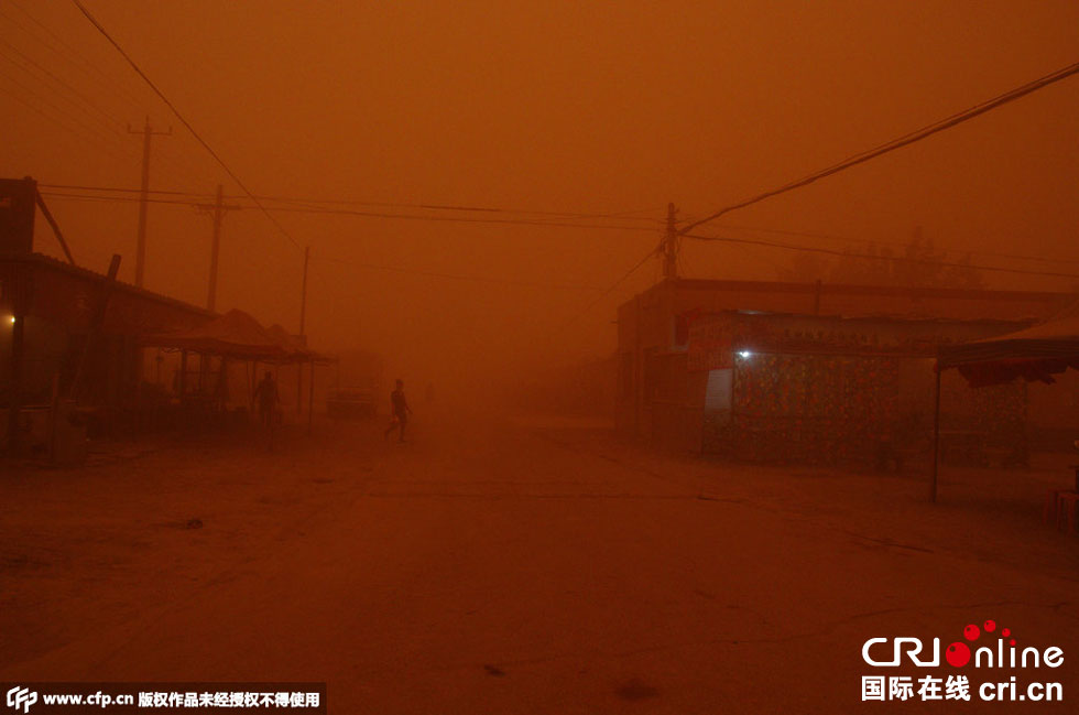 巴扎上變得寂靜無聲?！D片來源：CFP