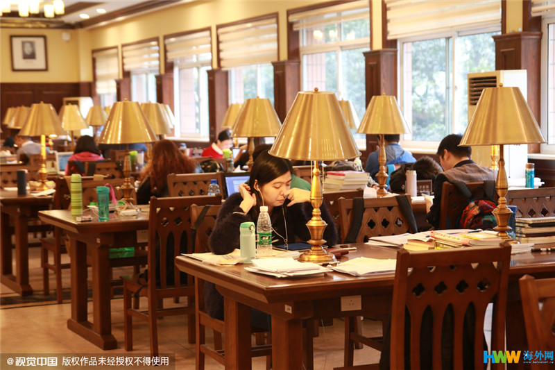 重慶大學改造翻新的“民國風圖書館”走紅網(wǎng)絡(luò)，引得無數(shù)網(wǎng)友點贊