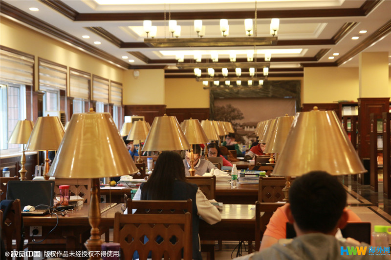 重慶大學改造翻新的“民國風圖書館”走紅網(wǎng)絡(luò)，引得無數(shù)網(wǎng)友點贊