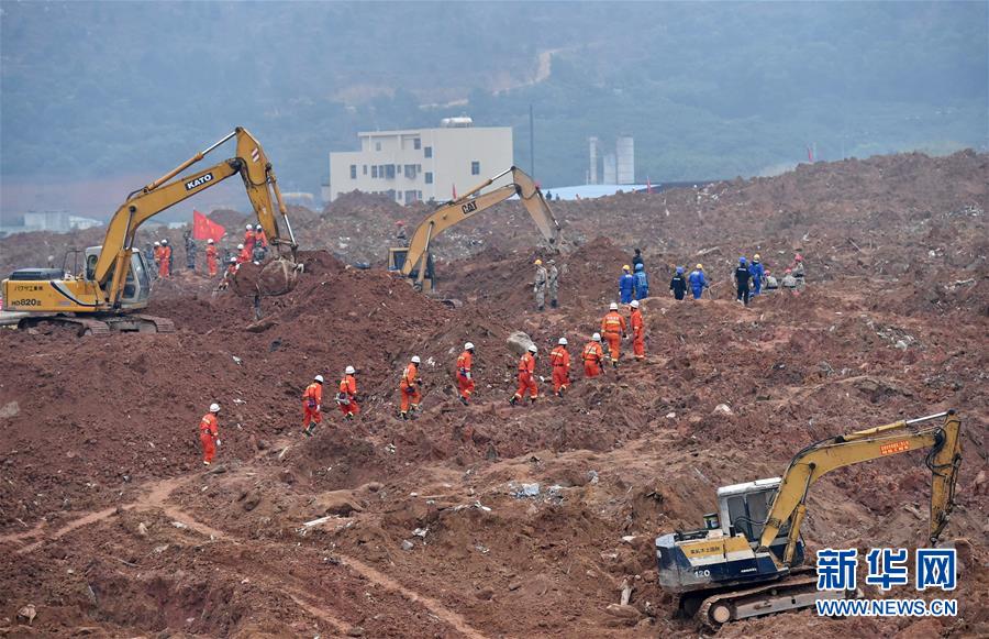 救援車源源不絕，救援人源源不斷——深圳滑坡災(zāi)害救援處置36小時全景掃描