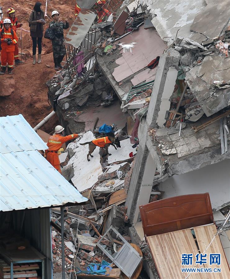 救援車源源不絕，救援人源源不斷——深圳滑坡災(zāi)害救援處置36小時全景掃描