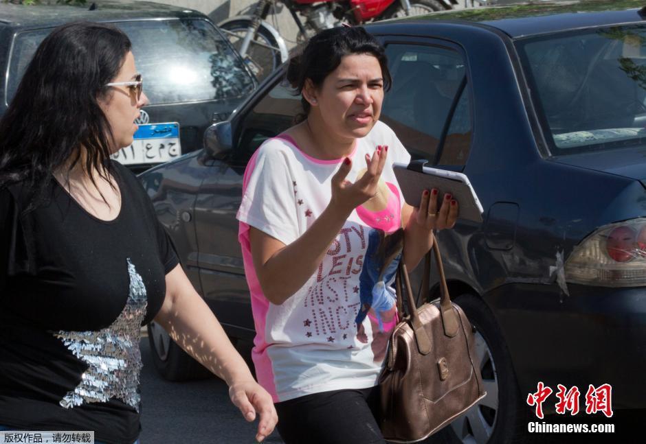 載66人埃航失聯(lián)客機(jī)墜毀 同線航班當(dāng)晚照常起飛