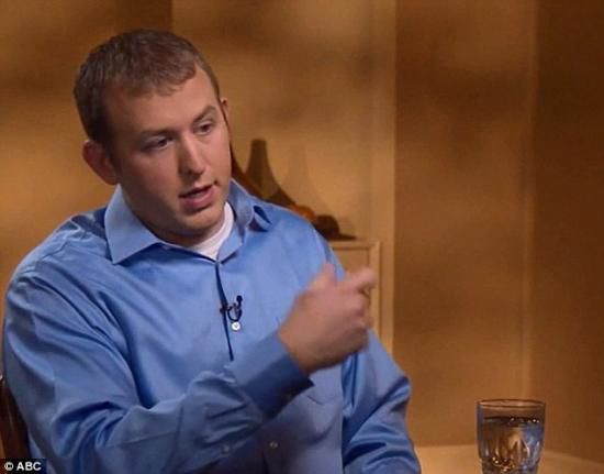 槍殺黑人青年的弗格森警員威爾遜首度在電視上露面，就這起案件接受美國(guó)廣播公司(ABC)的專訪。