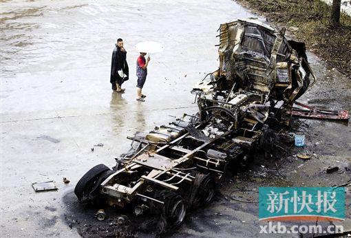 廣州槽罐車(chē)深夜卸氣突發(fā)爆炸 百余居民驚慌逃生