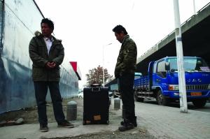 農民工撿到13萬糾結3天還給失主