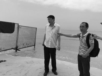 遇難者家屬稱(chēng)，事發(fā)時(shí)并沒(méi)有這些鋼絲網(wǎng)，也沒(méi)看到警示標(biāo)志。