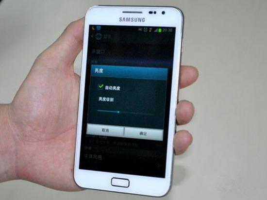 如何減少手機(jī)對眼睛的傷害