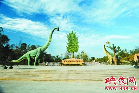 美不勝收 爬山、游園、賞奇觀（組圖）