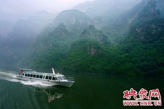 美不勝收 爬山、游園、賞奇觀（組圖）