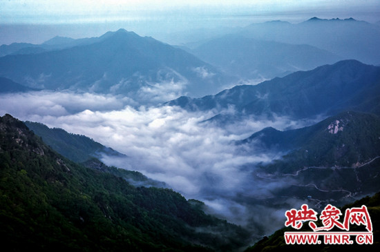 美不勝收 爬山、游園、賞奇觀（組圖）