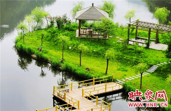 美不勝收 爬山、游園、賞奇觀（組圖）