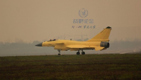 殲-10B戰(zhàn)機最美試飛照