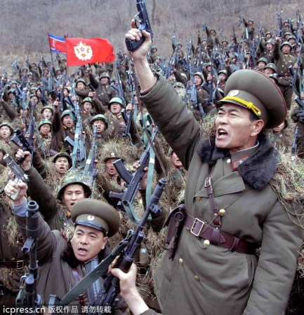 　朝鮮人民軍士兵戰(zhàn)意高昂。