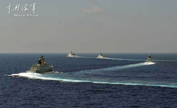 資料圖：中國海軍在曾母暗沙。
