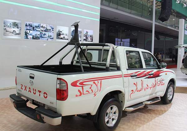 國產(chǎn)品牌推出利比亞皮卡戰(zhàn)車。