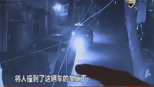 的哥停靠后下車 數(shù)秒后空車前進(jìn)撞人身亡