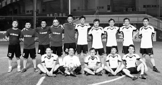 均已晉級的東方今報(bào)和平安保險(xiǎn)隊(duì)，將這場比賽當(dāng)成了熱身賽