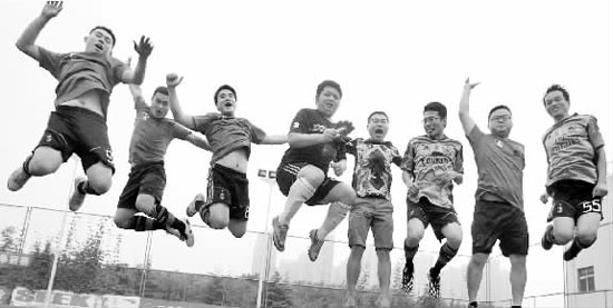 米蘭圈河南站隊(duì)發(fā)揮小快靈的風(fēng)格，以一個(gè)凈勝球的優(yōu)勢(shì)晉級(jí)