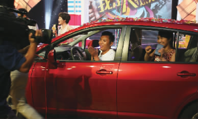 董小姐和未婚夫“開(kāi)走”大獎(jiǎng)