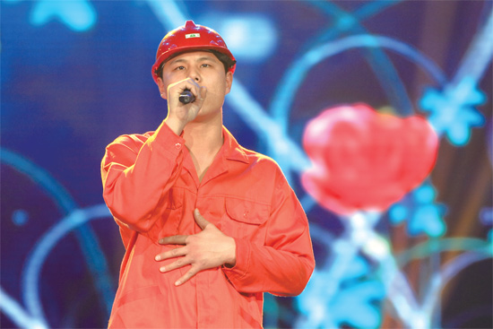 《開(kāi)口就唱》新年歌會(huì)，百姓歌手唱享幸福